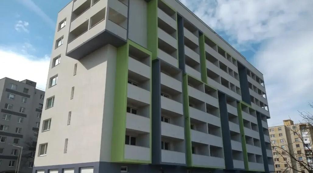 ID-5012 NA PREDAJ Moderný 1,5-izbový byt v Trebišove - GREENSIDE