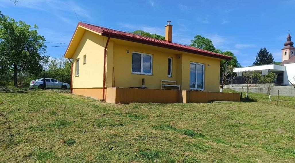 ID-5038 NOVOSTAVBA rodinného domu v obci ZEMPLÍNSKA TEPLICA