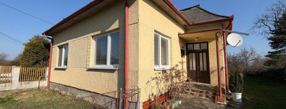 ID-4576 SKVELÁ NOVINKA – Rodinný dom – LEKÁROVCE
