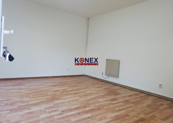 PRENÁJOM! Obchodný priestor 20 m2, ul. Okružná, Michalovce