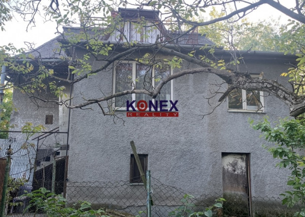 Rodinný dom v peknom prostredí 5 km od Sečoviec