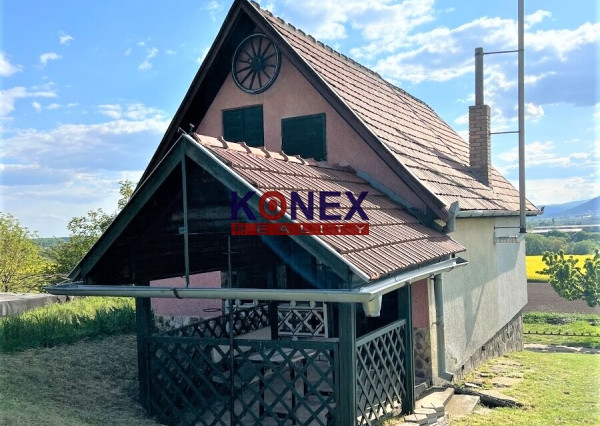 Vínny domček s krásnou vinicou – obec Viničky