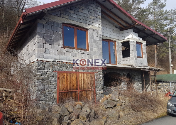 Rozostavaný rodinný dom v obci Kochanovce