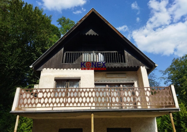 NA PREDAJ - Murovaná chata na Domaši
