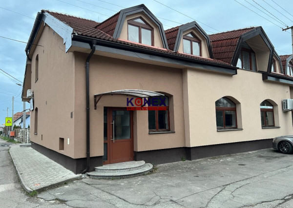 NA PRENÁJOM Obchodné priestory v Sobranciach