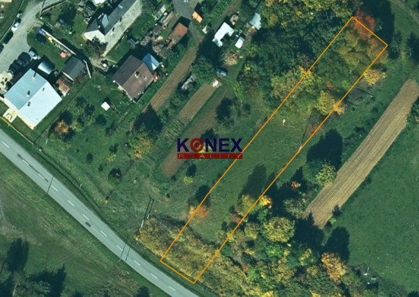 21 árový pozemok v intraviláne obce Zlatá Baňa