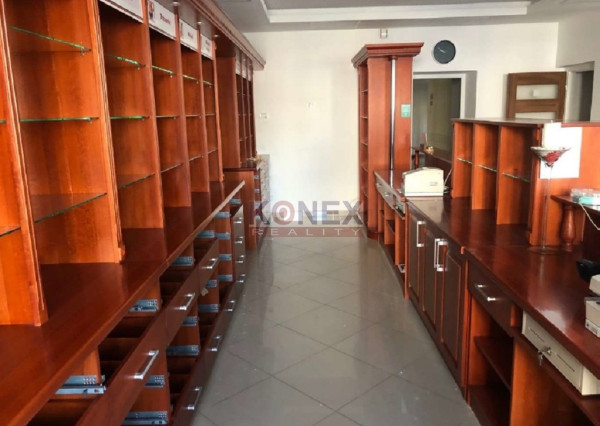 NA PRENÁJOM! Priestory lekárne v polyfunkčnom objekte - SNINA