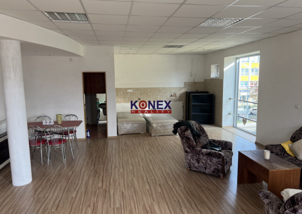 NA PRENÁJOM! Apartmán/Obchodný priestor 54 m2 VRANOV NAD TOPĽOU