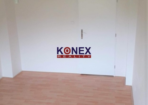 3-izbový byt rozdelený na 2 bytové jednotky – Veľké Kapušany