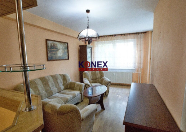 NA PREDAJ 2-izbový byt na Palárikovej ul. v Snine