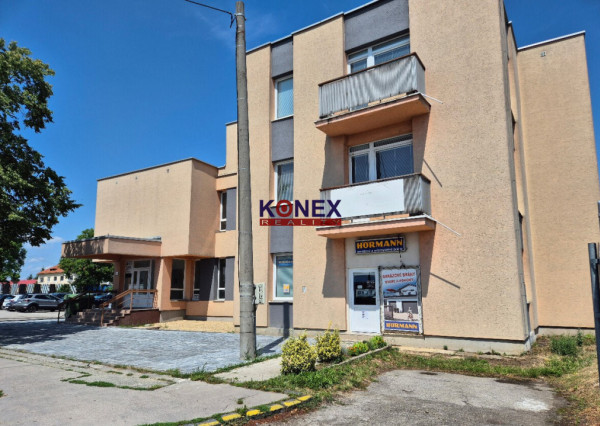 Prenájom obchodného priestoru/kancelárie – Michalovce, ul. Hviezdoslavova