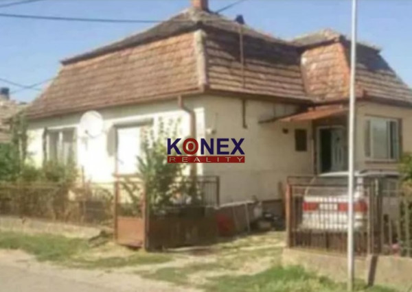 Rodinný dom v obci BOŤANY – NA PREDAJ