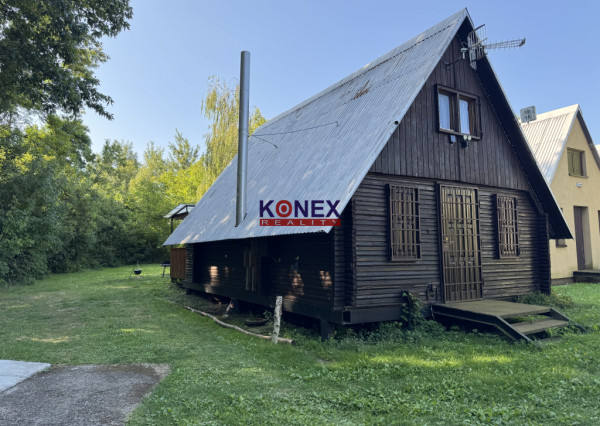 NA PREDAJ Rekreačná chatka – Prímestská oblasť