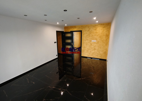 ZREKONŠTRUOVANY 3-izbový byt v SNINE