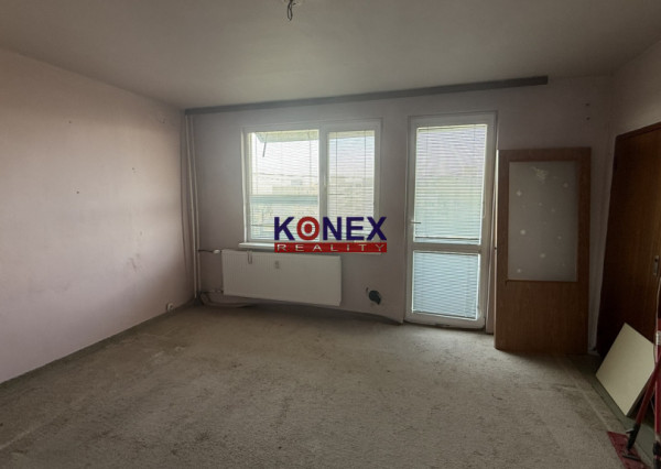 Slnečný 3-izbový byt v Michalovciach na ulici Hollého