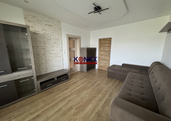 NA PREDAJ – PRIESTRANNÝ 3,5-izbový byt SOBRANCE