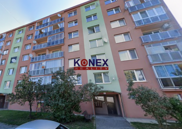 ID-3257 NA PREDAJ – GARSÓNKA – STRÁŽSKE