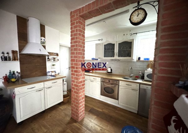 ID-3264 Murovaná dvojpodlažná chata na Šírave