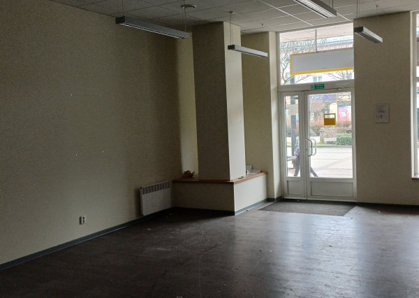 ID-3440 Reprezentatívne priestory v centre Michaloviec – 70 m²