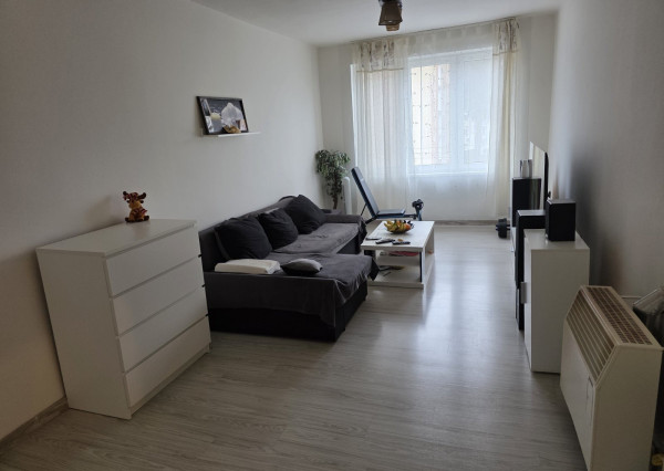 ID-3555 Veľký 2-izbový byt na predaj – Trebišov