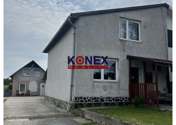 ID-3612 Dva rodinné domy na pozemku – obec Čeľovce