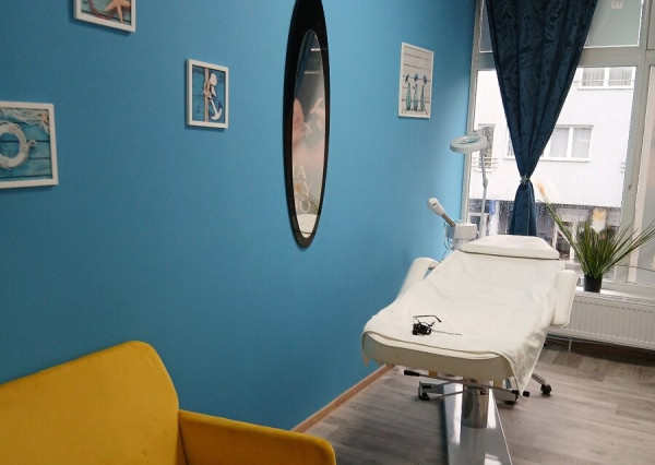 ID-3615 NA PREDAJ i PRENÁJOM – Kozmetický salón HUMENNÉ