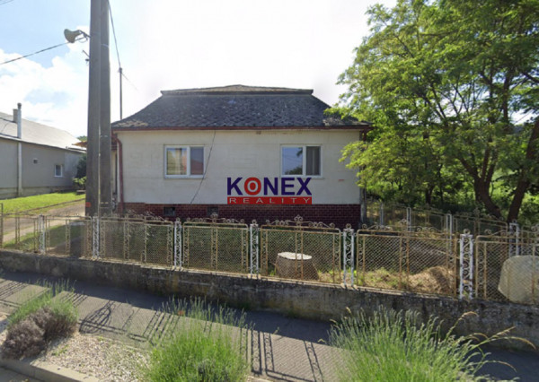 ID-9162 RODINNÝ DOM – štvorec v krásnej obci SIRNÍK