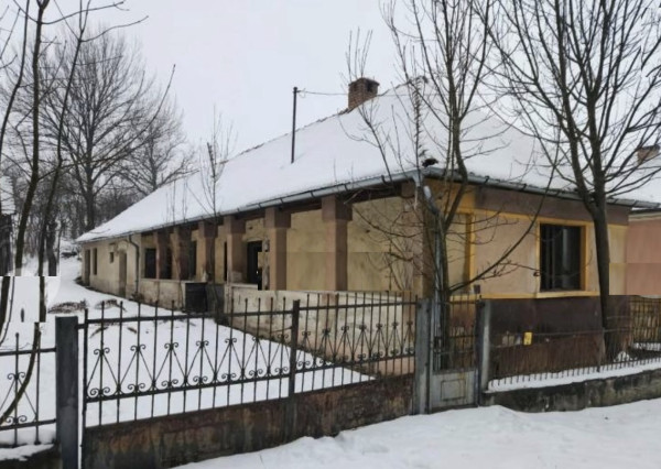 ID-3819 NA PREDAJ Rozsiahly pozemok so starším domom Felsőtelekes – Maďarsko