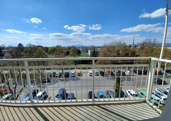 ID-3828 LEN U NÁS - NA PREDAJ 3-izbový byt v Trebišove