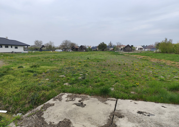 ID-2861 Na predaj pozemok v obci Zemplínska Široká