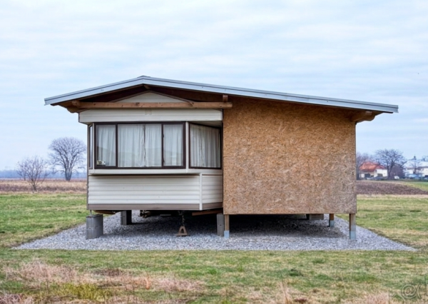 ID-3864 NA PREDAJ POZEMOK s mobilným DOMOM MALČICE