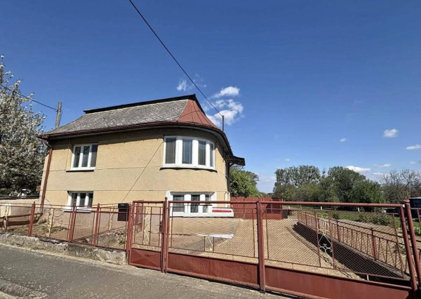 ID-3889 NA PREDAJ Rodinný dom VEĽKÝ KAMENEC