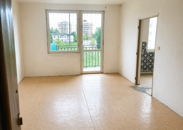 ID-3902 VÝHODNE – NA PREDAJ 3-izbový byt ČIERNA NAD TISOU