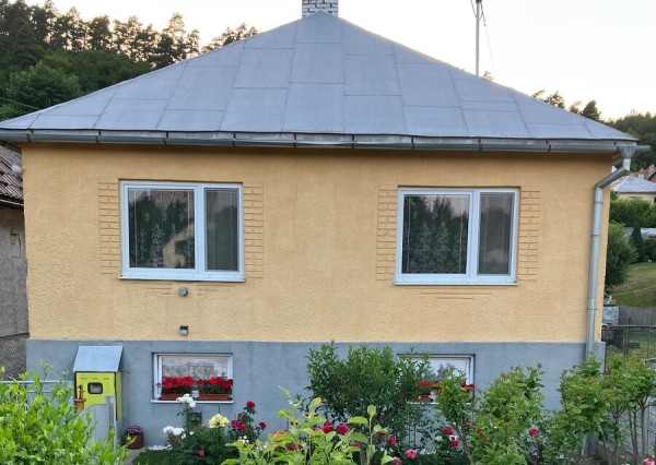 ID-3932 Na predaj rodinný dom v Snine – Jesenského ul.