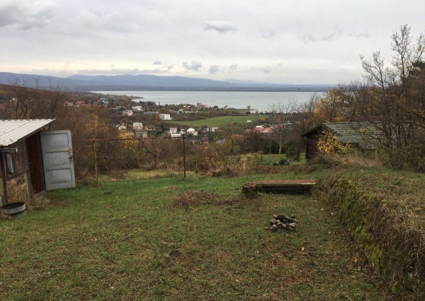 ID-4031 NA PREDAJ Vinica v príjemnom prostredí Kaluže