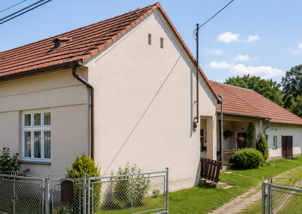 ID-4179 Rodinný dom v pôvodnom stave s veľkým pozemkom – Ižkovce