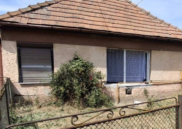 ID-4241 NA PREDAJ Rodinný dom v obci Soľnička