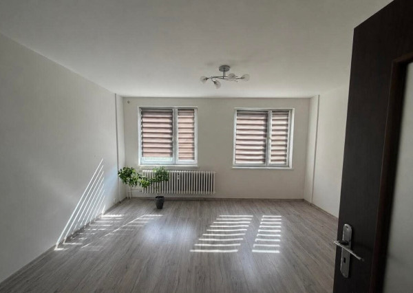 ID-4275 Na predaj 3-izbový byt v obľúbenej lokalite Trebišova
