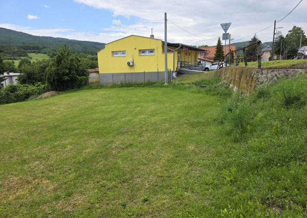 ID-4315 Stavebný pozemok na predaj – Dargov | 705 m²