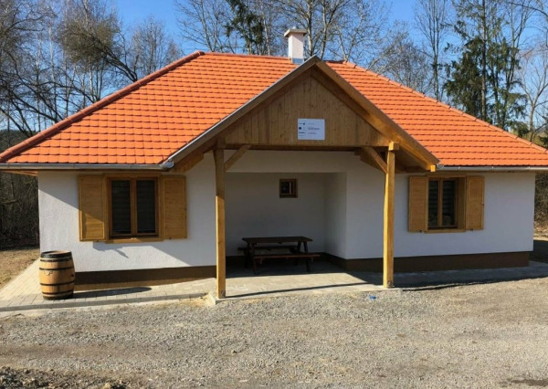 ID-4390 Investičná príležitosť– 4 bytové jednotky s veľkým pozemkom Mikóháza