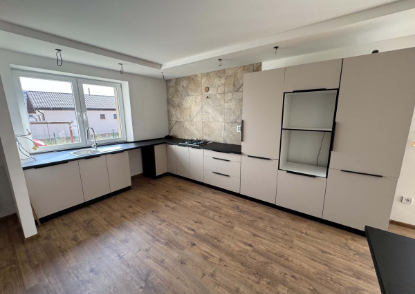 ID-4316 OPÄŤ NA PREDAJ Moderný novorekonštruovný rodinný dom JOVSA