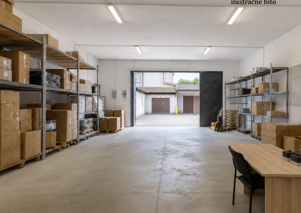 ID-4419 Skladový priestor 77 m² na prenájom – Michalovce, blízko centra