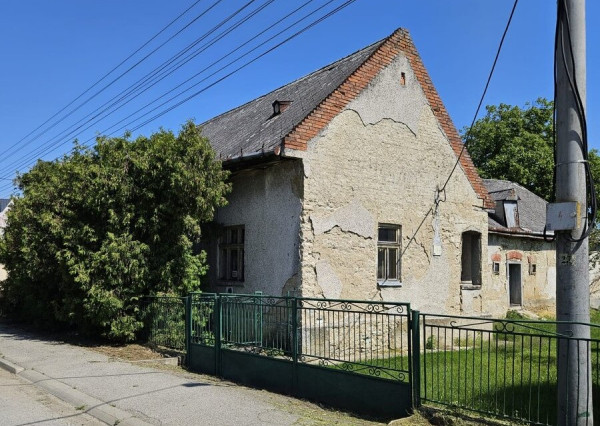 ID-3667 NA PREDAJ – Rodinný dom DLHÉ KLČOVO