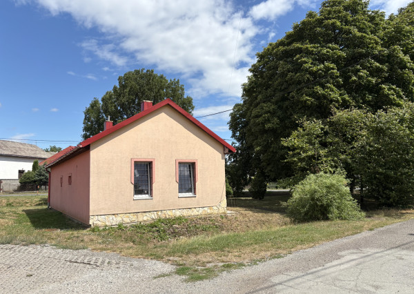 ID-4516 NA PRENÁJOM - Obchod v obci TUŠICE