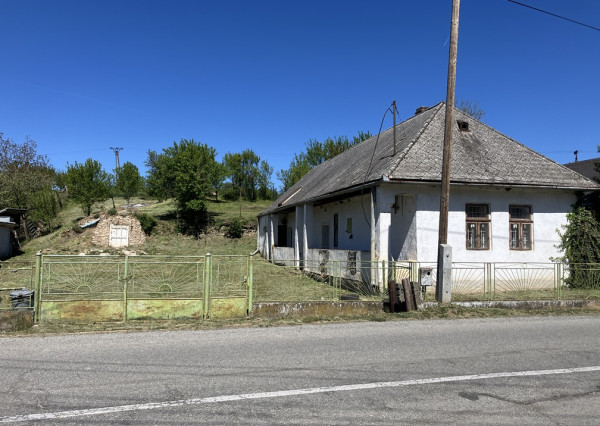 ID-4538 Pôvodný rodinný dom/chalupa MALÁ BARA