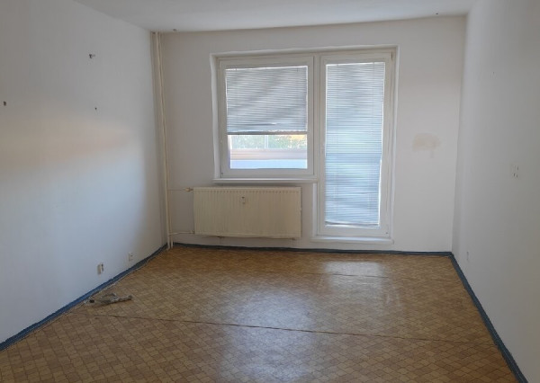 ID-4597 NA PREDAJ 3-izbový byt VEĽKÉ KAPUŠANY