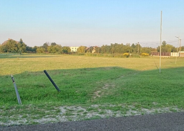 ID-4621 NA PREDAJ POZEMOK v obci PRIBENÍK
