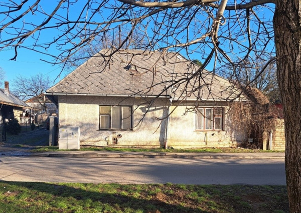 ID-4624 Výhodne na predaj – Rodinný dom v meste Sobrance