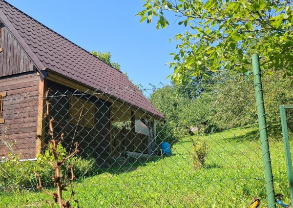 ID-4709 Rekreačná chata so záhradou - BARDEJOV