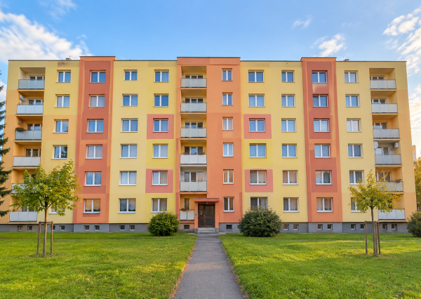 ID-4712 NA PREDAJ 3-izbový byt SVIDNÍK - Dudklianska ul.